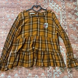 Long sleeve shirt with embroidery